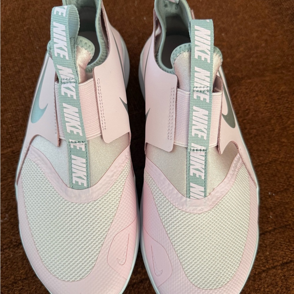 Nike Kids Light Pink Slip-On Sneakers